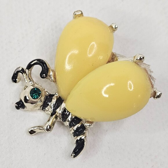 Silver Tone Insect Bee Brooch Yellow Wings Bug Unmarked Pin - Picture 1 of 7